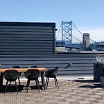 Sosuite At The Vine - Old City
